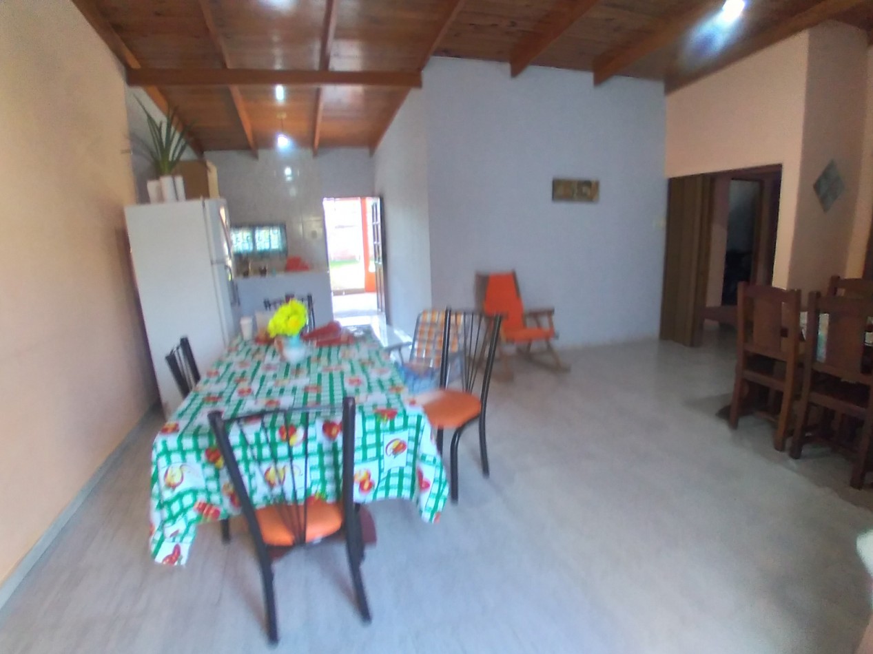 Venta: Dos casas en mismo terreno.