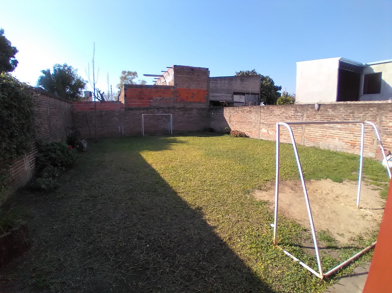 Venta: Dos casas en mismo terreno.
