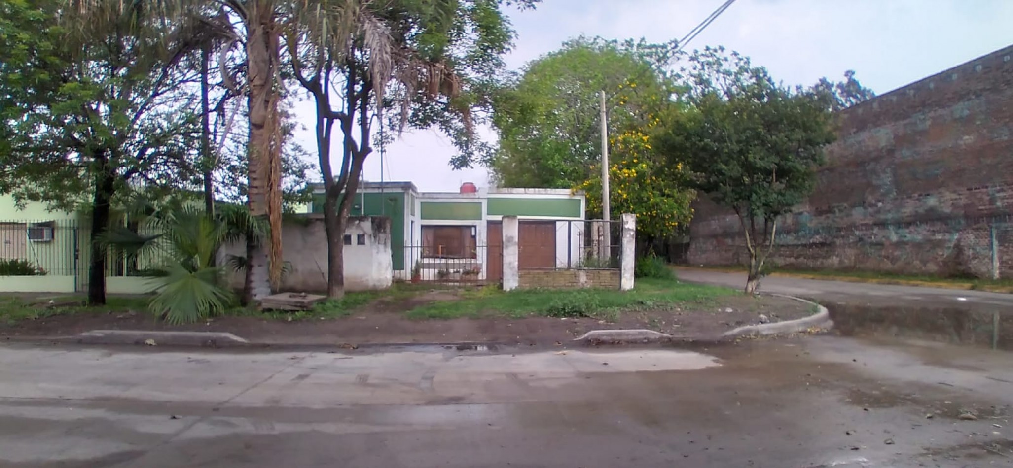 Terreno con Dos Casas Bo Parque Industrial
