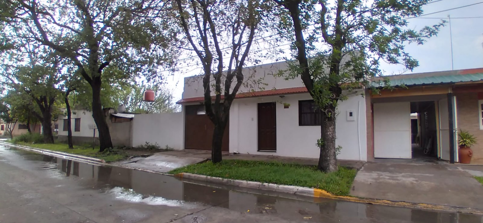 Terreno con Dos Casas Bo Parque Industrial