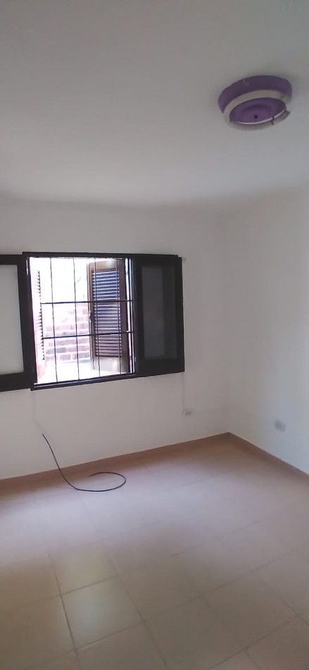 Terreno con Dos Casas Bo Parque Industrial