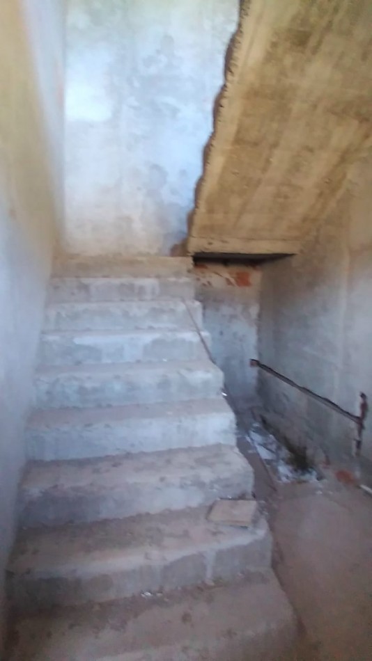 Salon Comercial +departamento - Reconquista