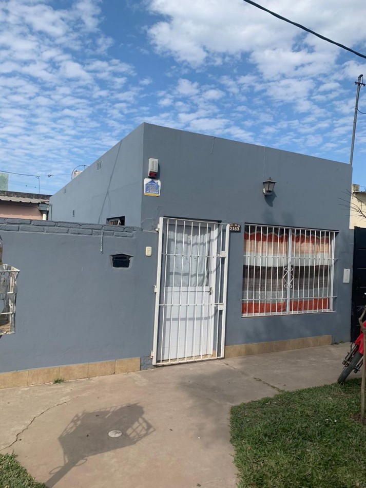 Casa + Local en Venta - Reconquista