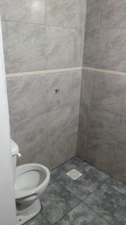 Casa + Local en Venta - Reconquista