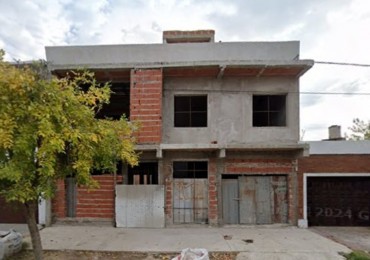 Salon Comercial +departamento - Reconquista